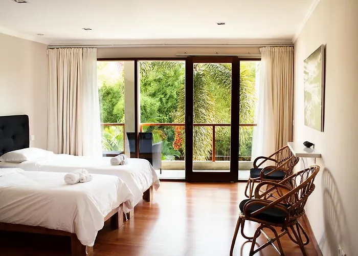 Hotel Balian Surf Villas *