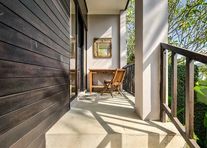 Balian Surf Villas