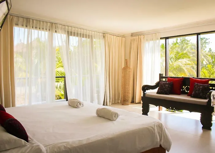 Balian Surf Villas *